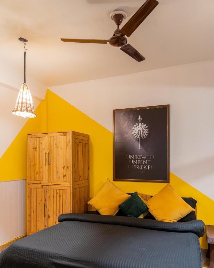 Whoopers Hostel Kasol Esterno foto