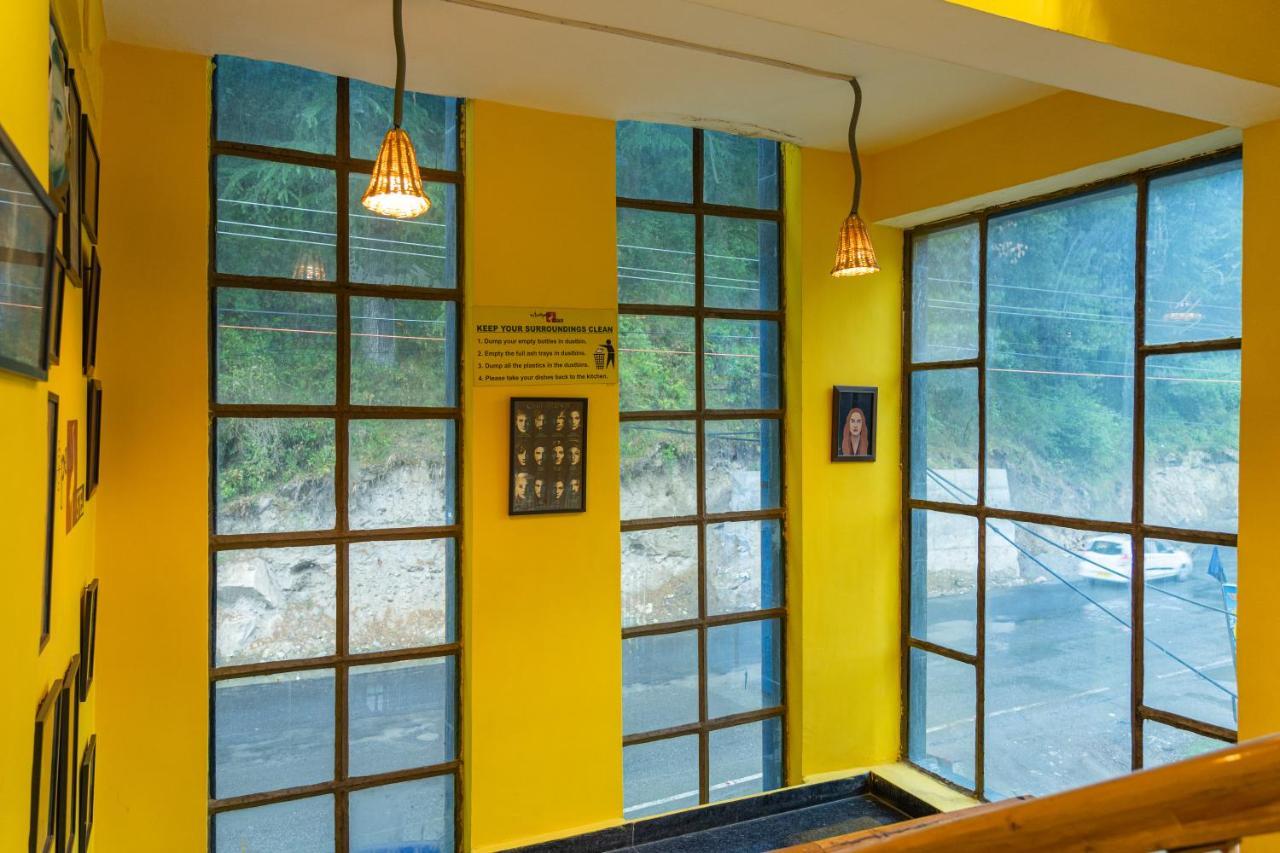 Whoopers Hostel Kasol Esterno foto